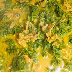 แกงหมูใบบัวบก