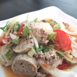 ยำวุ้นเส้นหมูยอหมูสับ