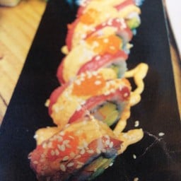 โรลทูน่า Roll Tuna