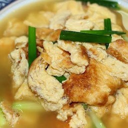 แกงจืดไข่น้ำ