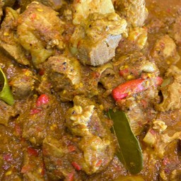 แกงคั่วซี่โครงหมู