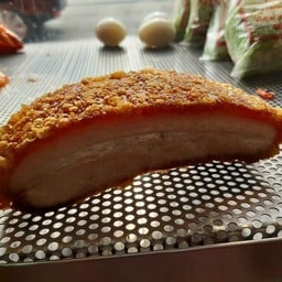 หมูกรอบเป็นขีด