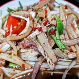 ตำปลาหมึกกรอบโครตแซ่บต้องลอง