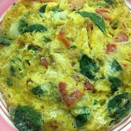 ไข่เจียวสมุนไพร(กับข้าว)ไข่ 3 ฟอง