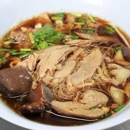ตากะยาย 60 (ซอย62) ตามสั่ง เตี๋ยวเป็ด