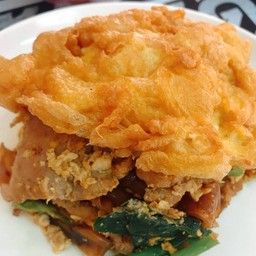 ผัดซีอิ๊วหมูหมัก+ไข่เจียว