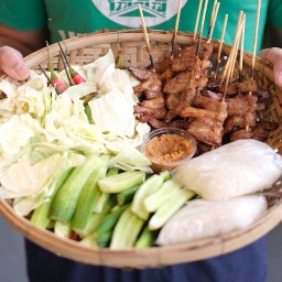 แซ่บละเบ๋อหมูปลาร้า