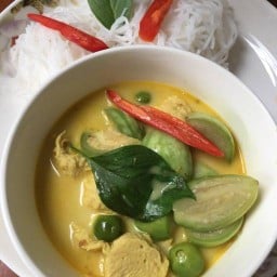 ร้านอาหารเจครัวน้ำทิพย์