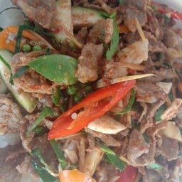 ผัดเผ็ดเนื้อ