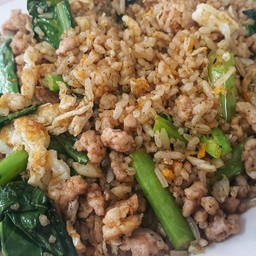 ข้าวผัดคะน้าปลาเค็ม (เล็ก)