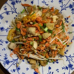 ผัดไทยคุณชาย