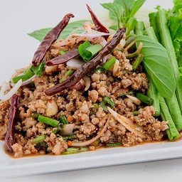 ลาบหมู/ไก่