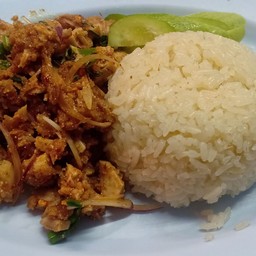 ราชาบะหมี่เกี๊ยว หมูแดงอบน้ำผึ้ง ข้างร้านกฤษณา