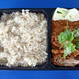 ข้าวมันไก่ทอด พิเศษ