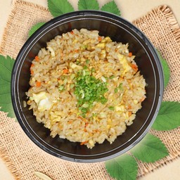 ข้าวผัดกระเทียม