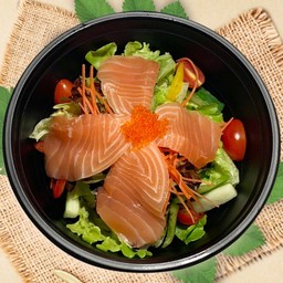 สลัดปลาแซลมอน