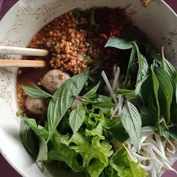 ก๋วยเตี๋ยวเนื้อ