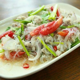 ยำวุ้นเส้นหมูสับ