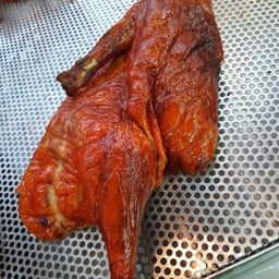 เป็ดเปล่าครึ่งตัว