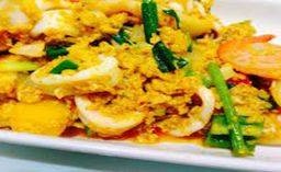 หมึกผัดไข่เคีม