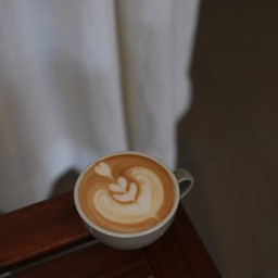 คาปูชิโน่ ร้อน