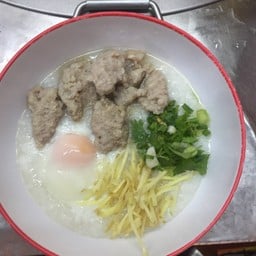 โจ๊ก หมูเด้ง