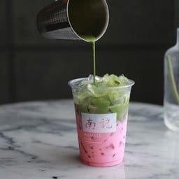 มัจฉะสตอเบอรี่