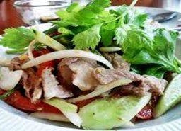 ยำเนื้อย่าง