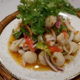 ยำลูกชิ้น