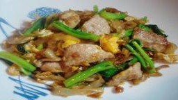 ผัดซีอิ้วหมู