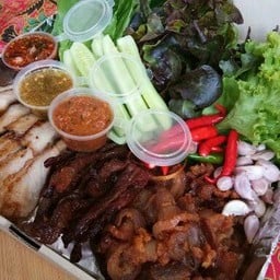 โคตรหมู อินเตอร์