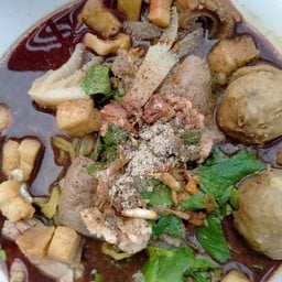 ร้านก๋วยเตี๋ยว3กุมารวัดโคนอน
