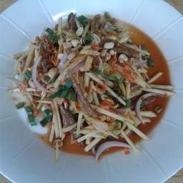 ยำมะม่วงไทยโบราณ