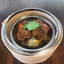 ซี่โครงหมูนึ่งเต้าซี่