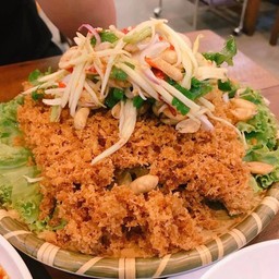 ยำปลาดุกฟู