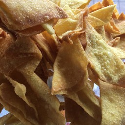 เกี๊ยวกรอบ 8 ชิ้น