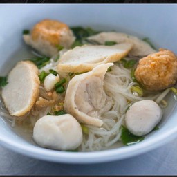 ก๋วยเตี๋ยวหมูธรรมดา.