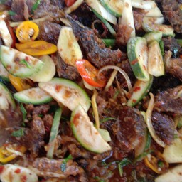 ผัดเผ็ดปลาดุก