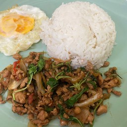 ข้าวราดกะเพรา