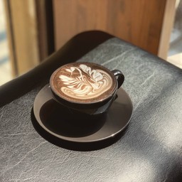 ลาเต้ร้อน