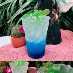 Rob Berry Shake and Smoothie