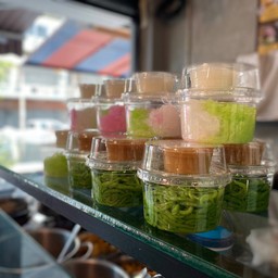 ขนมไทยตามใจคุณยาย(RANDOM THAI DESSERT)