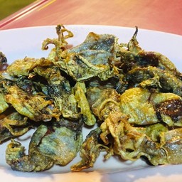 ปลาหมึกแห้งทอด