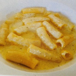 Rigatoni quattro formaggio