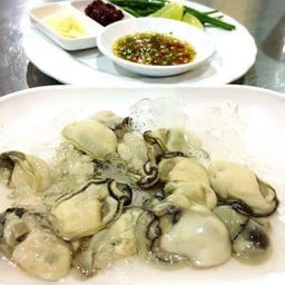 หอยนางรมเย็นตัวเล็กfresh baby oysters