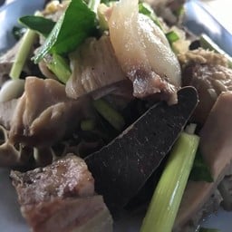 เครื่องในลวกจิ้ม