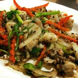 เนื้อปูผัดพริกไทยดำstir-fried crab meat in black pepper