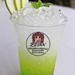 น้ำแอปเปิลโซดา