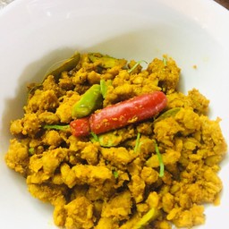 คั่วกลิ้งหมู