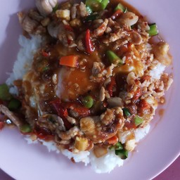 ข้าวไข่ระเบิดหมู,ไก่